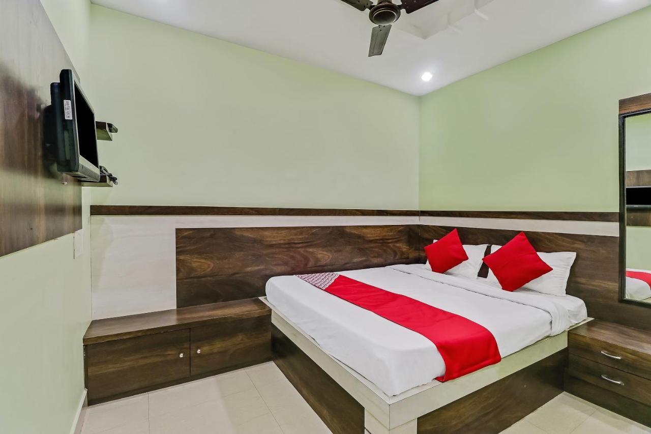 Super Hotel O Royal Raj Nandgaon Luaran gambar