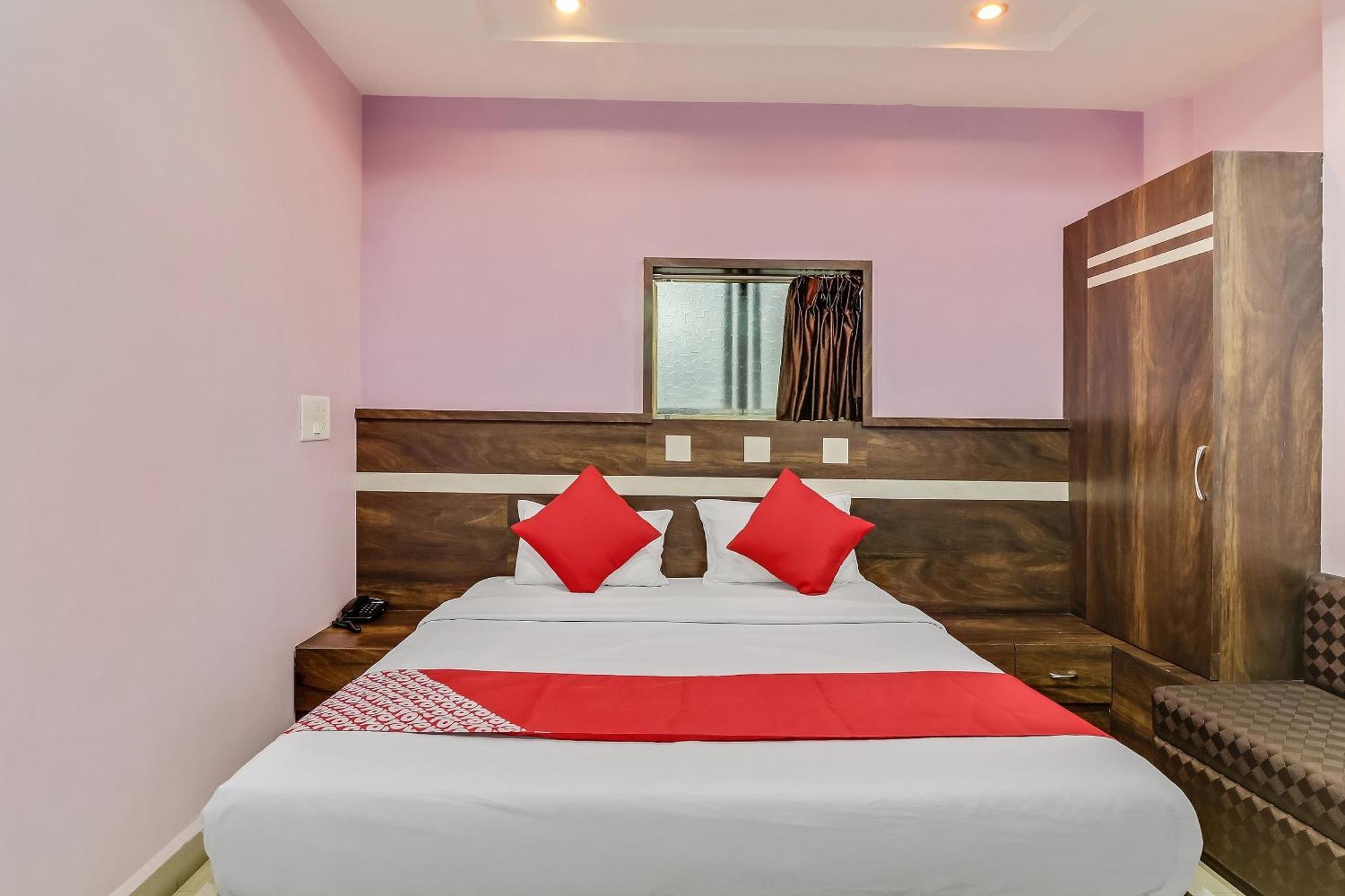 Super Hotel O Royal Raj Nandgaon Luaran gambar